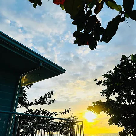 Tierra Bella-Exclusive Beachfront Villa At Elyu Bauang Exterior photo